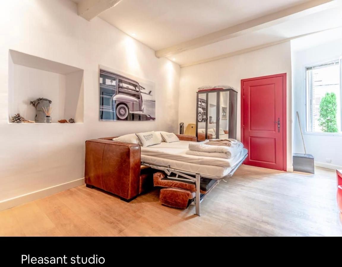 Le Caillou A La Ponche St Tropez Apartment แซ็ง-ทรอเป ภายนอก รูปภาพ